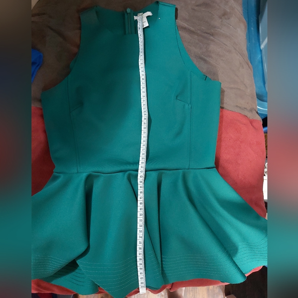 H&M Emerald Green Fancy Sleeveless Polyester Top - Picture 9 of 10